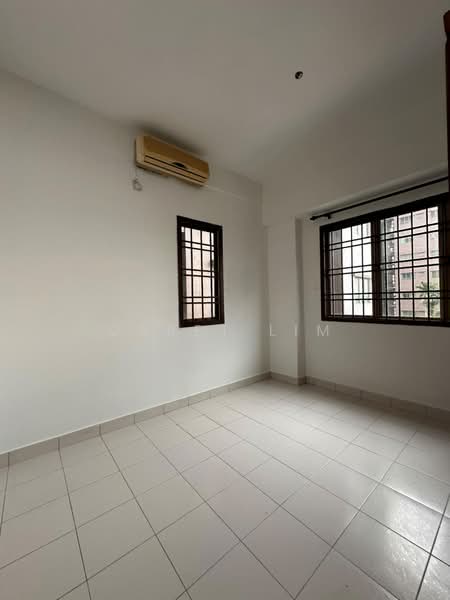 Pangsapuri untuk Dijual di Danga View Apartment - Garet Lim - Interior - PropertyGuru.com.my