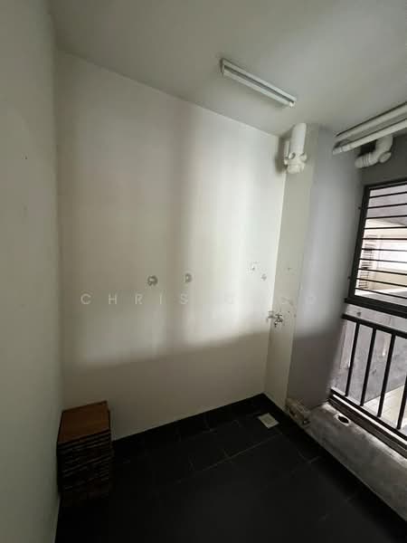 Servis Apartment untuk Disewa di Maxim Residences - Chris Choo - Balcony - PropertyGuru.com.my