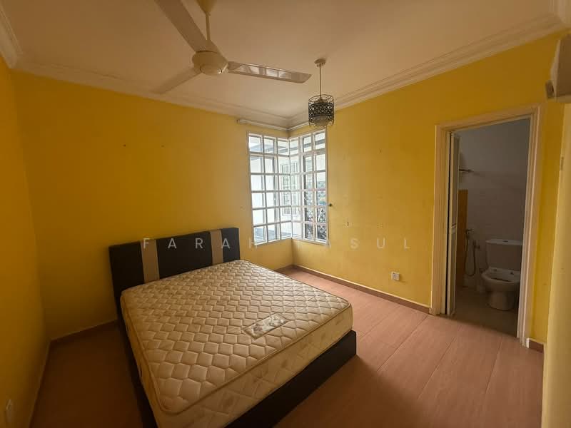 2-storey Terraced House for Sale in Bandar Seri Putra (Bangi) - Farah Rasul - PropertyGuru.com.my