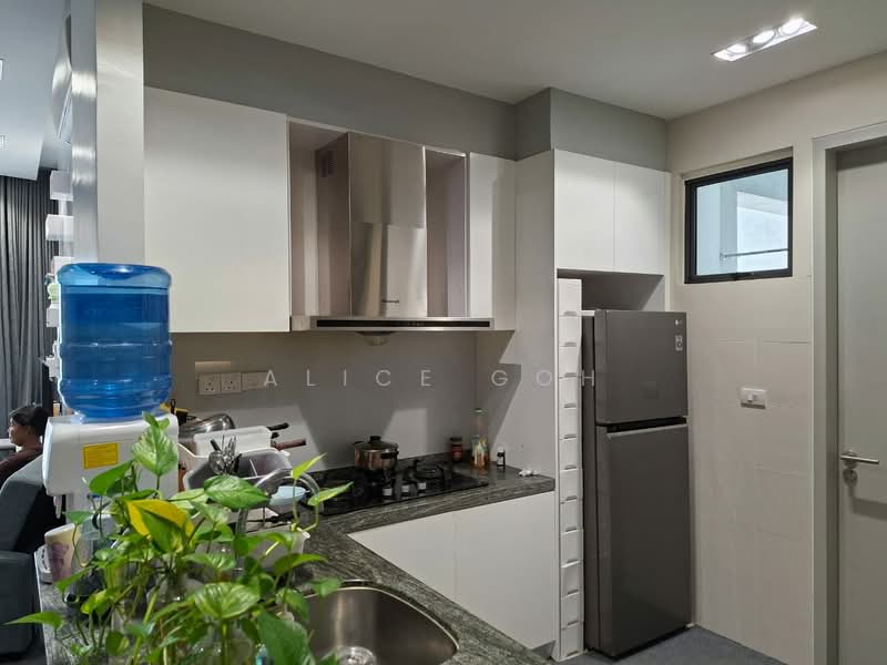 Condominium for Rent at Sapphire Paradigm - Alice Goh - Kitchen - PropertyGuru.com.my