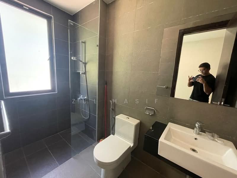 Rumah Berkembar untuk Dijual di Lepironia Gardens (Cyberjaya) - Zul Hasif - PropertyGuru.com.my