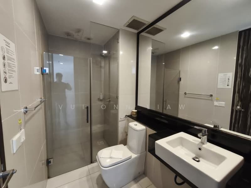 Service Residence for Rent at Sky Suite @ Kota Kinabalu - Vui Onn Liaw - Bathroom - PropertyGuru.com.my