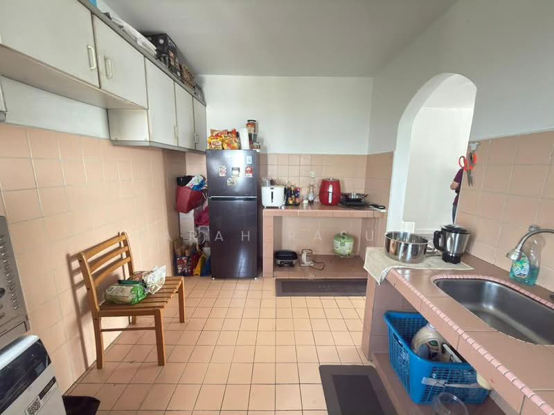 Kondominium untuk Dijual di Pantai Hillpark 5 - Farah Rasul - Kitchen - PropertyGuru.com.my