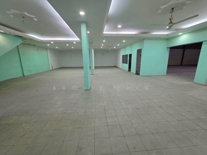 Gudang untuk Disewa di Taman Perindustrian Usj 1 (Subang Jaya) - Archie Chin - Interior - PropertyGuru.com.my