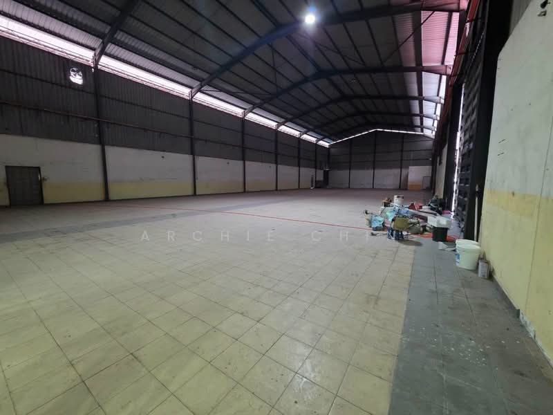 Gudang untuk Disewa di Taman Perindustrian Usj 1 (Subang Jaya) - Archie Chin - Interior - PropertyGuru.com.my