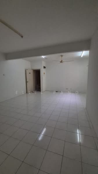 Pangsapuri untuk Disewa di Seri Baiduri - Ellie Pang - Living Room - PropertyGuru.com.my