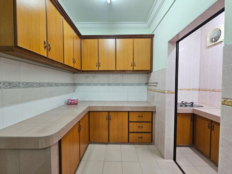 Rumah Teres 2-Tingkat untuk Dijual di Putra Bestari (Subang Jaya) - Nobeille Chung - Kitchen - PropertyGuru.com.my