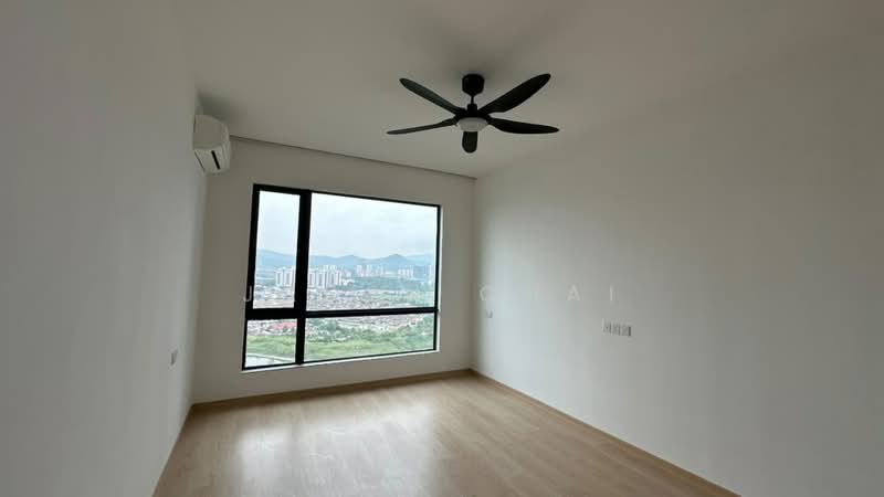 Kediaman Servis untuk Dijual di Aradia Residence @ Lake City KL North - Jaden Chai - Bedroom - PropertyGuru.com.my