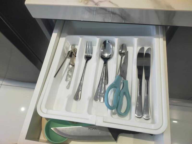 Service Residence for Rent at Majestic Residence - JH Tee - Kitchen - PropertyGuru.com.my