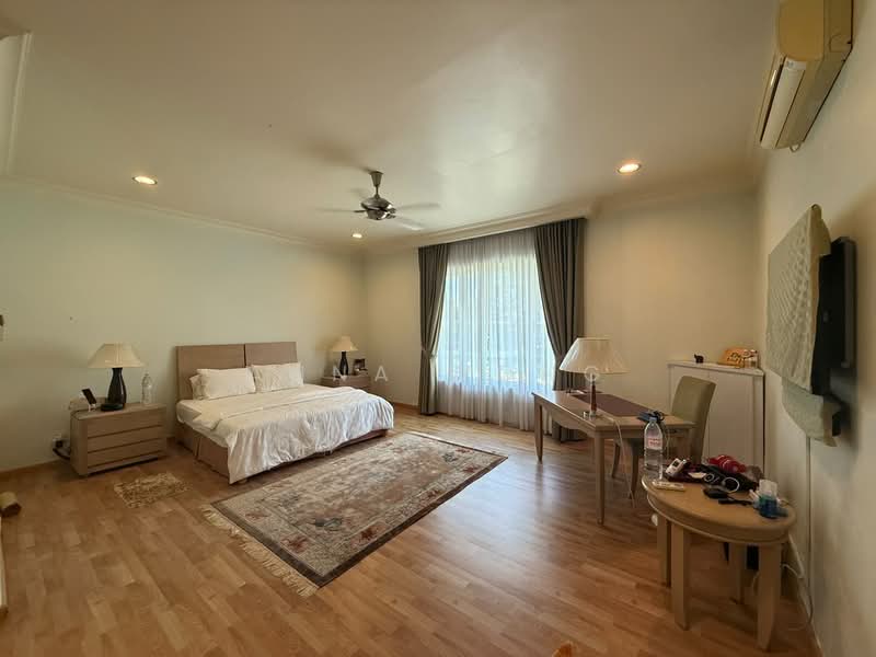 Bungalow House for Sale in Leisure Farm (Gelang Patah) - Anna Wong - Bedroom - PropertyGuru.com.my