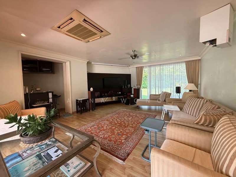 Bungalow House for Sale in Leisure Farm (Gelang Patah) - Anna Wong - Living Room - PropertyGuru.com.my