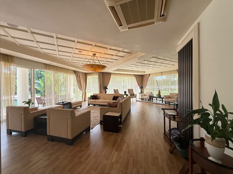 Bungalow House for Sale in Leisure Farm (Gelang Patah) - Anna Wong - Living Room - PropertyGuru.com.my