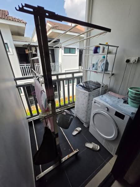 Rumah Teres 2-Tingkat untuk Dijual di Kota Masai (Pasir Gudang) - Terence Tan - PropertyGuru.com.my