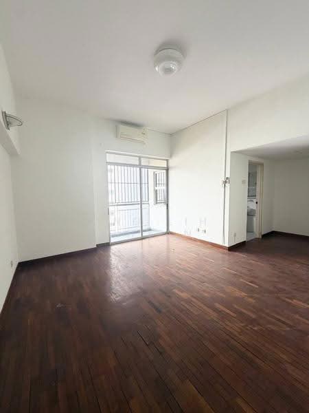 Condominium for Sale at Indah Samudra Condominium - Ong Lih Shyan - Living Room - PropertyGuru.com.my