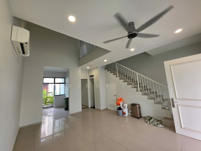 Rumah Teres 2-Tingkat untuk Dijual di Kota Masai (Pasir Gudang) - Terence Tan - Living Room - PropertyGuru.com.my
