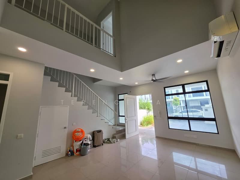 Rumah Teres 2-Tingkat untuk Dijual di Kota Masai (Pasir Gudang) - Terence Tan - Living Room - PropertyGuru.com.my