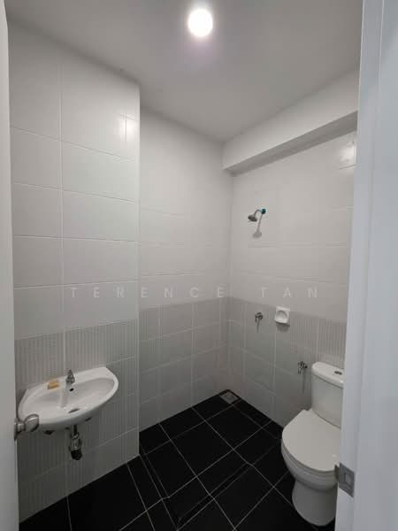Rumah Teres 2-Tingkat untuk Dijual di Kota Masai (Pasir Gudang) - Terence Tan - Bathroom - PropertyGuru.com.my