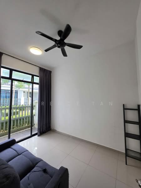 Rumah Teres 2-Tingkat untuk Dijual di Kota Masai (Pasir Gudang) - Terence Tan - Living Room - PropertyGuru.com.my