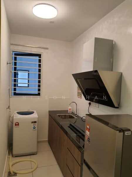Kediaman Servis untuk Disewa di Kenwingston Skylofts - Hilson Chan - Kitchen - PropertyGuru.com.my