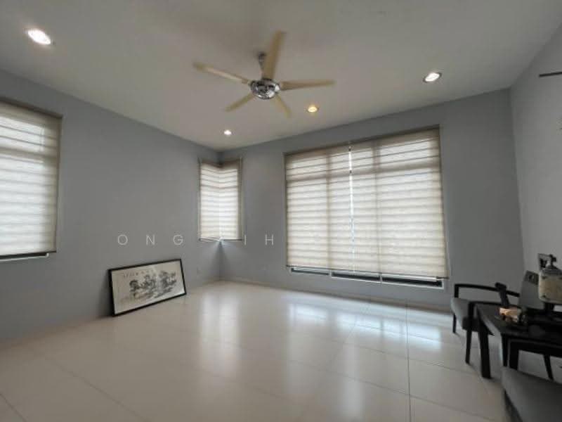 Cluster House for Sale in Taman Skudai Indah (Skudai) - Ong Lih Shyan - Living Room - PropertyGuru.com.my