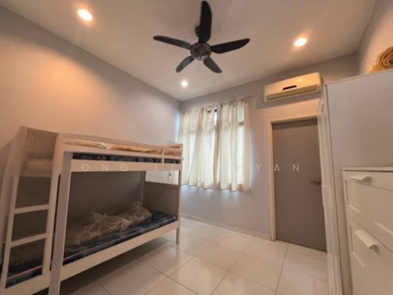 Cluster House for Sale in Taman Skudai Indah (Skudai) - Ong Lih Shyan - Bedroom - PropertyGuru.com.my
