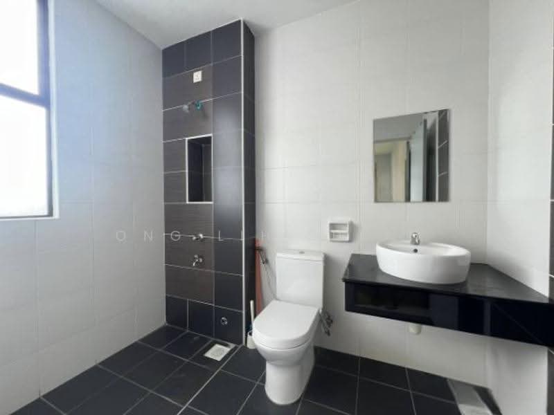 Cluster House for Sale in Taman Skudai Indah (Skudai) - Ong Lih Shyan - Bathroom - PropertyGuru.com.my