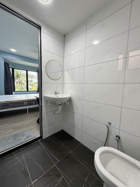 Pangsapuri untuk Disewa di Sunway Court - Hilson Chan - Bathroom - PropertyGuru.com.my