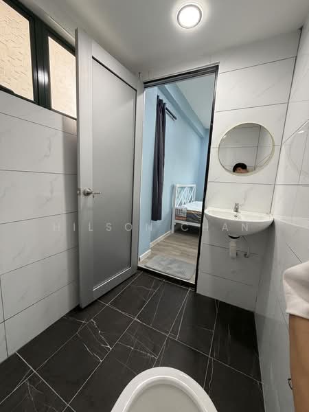 Pangsapuri untuk Disewa di Sunway Court - Hilson Chan - Bathroom - PropertyGuru.com.my