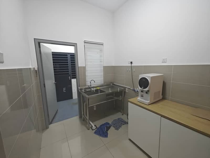 Rumah Teres 2-Tingkat untuk Disewa di Masai (Johor) - Eden Liew - Kitchen - PropertyGuru.com.my