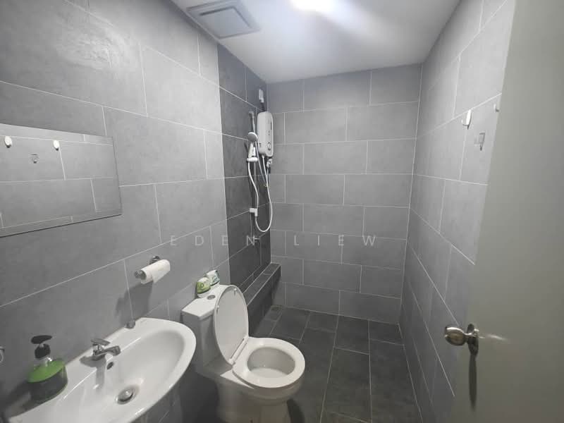 Rumah Teres 2-Tingkat untuk Disewa di Masai (Johor) - Eden Liew - Bathroom - PropertyGuru.com.my