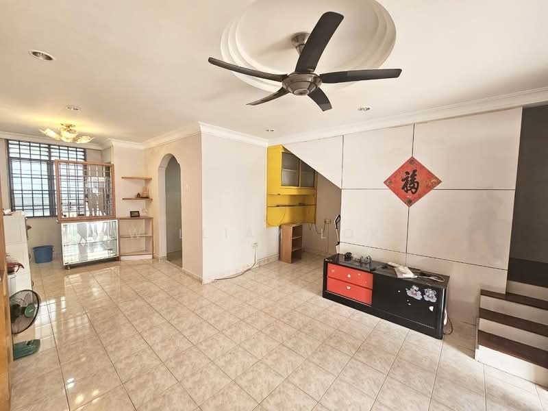 2-storey Terraced House for Rent in Mutiara Rini (Skudai) - William Loke - Living Room - PropertyGuru.com.my