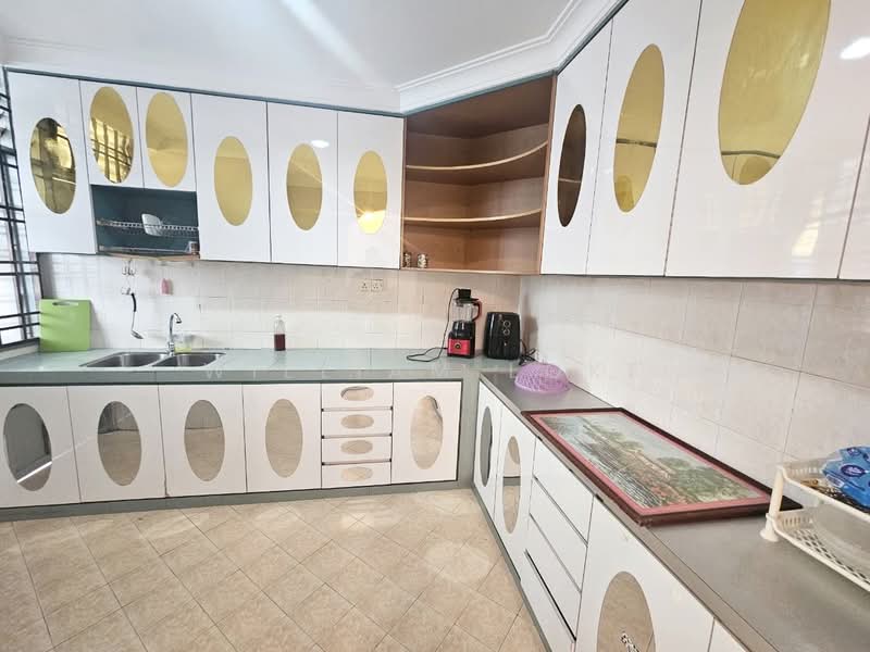 2-storey Terraced House for Rent in Mutiara Rini (Skudai) - William Loke - Kitchen - PropertyGuru.com.my