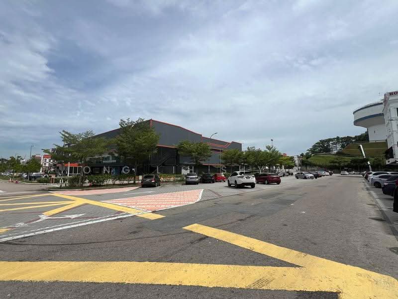 Shop / Office untuk Dijual di Taman Mount Austin (Tebrau) - Ong Lih Shyan - Exterior - PropertyGuru.com.my