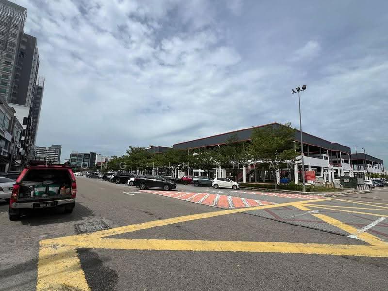 Shop / Office untuk Dijual di Taman Mount Austin (Tebrau) - Ong Lih Shyan - Exterior - PropertyGuru.com.my