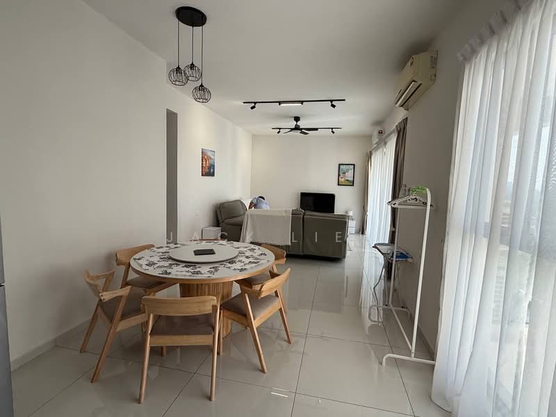 Kondominium untuk Dijual di Kings Bay @ Country Garden Danga Bay - Jack Liew - PropertyGuru.com.my