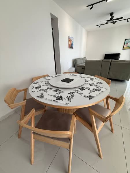 Kondominium untuk Dijual di Kings Bay @ Country Garden Danga Bay - Jack Liew - PropertyGuru.com.my