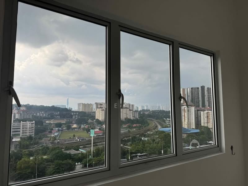 Kondominium untuk Disewa di Residensi Sateria - Jane Loh - View - PropertyGuru.com.my