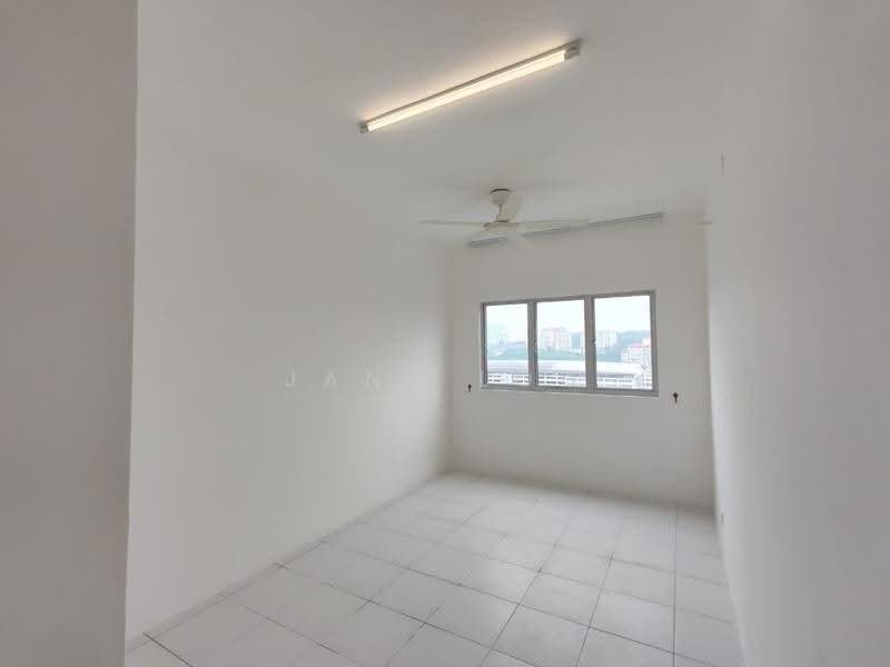 Condominium for Rent at Residensi Sateria - Jane Loh - Interior - PropertyGuru.com.my