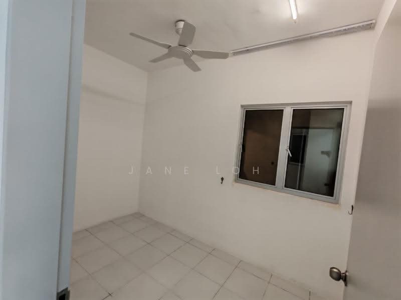 Condominium for Rent at Residensi Sateria - Jane Loh - Interior - PropertyGuru.com.my