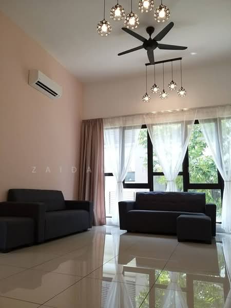 Townhouse for Rent in 16 Sierra (Puchong) - Zaidah Ahmad - Living Room - PropertyGuru.com.my