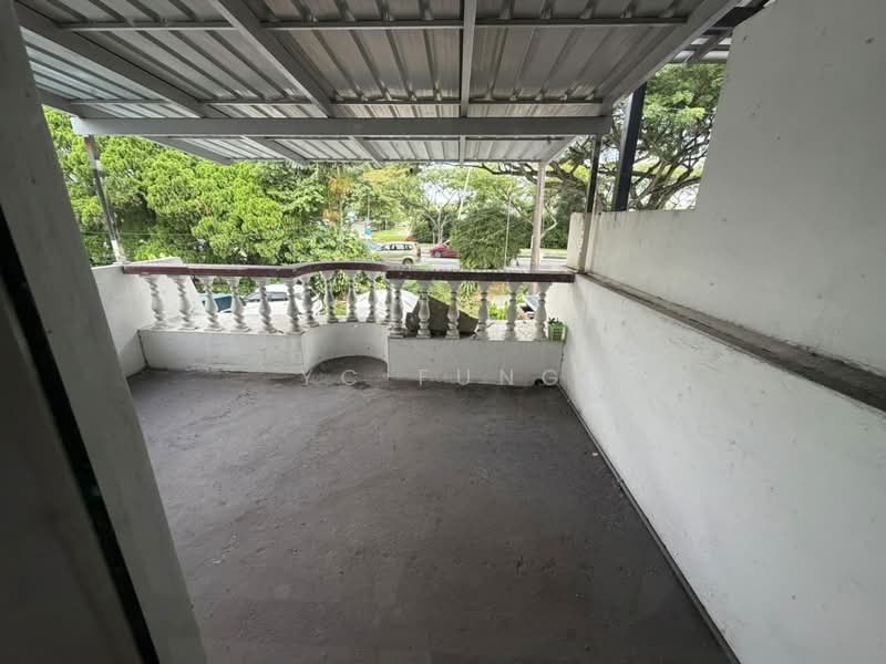 2-storey Terraced House for Rent in Taman Daya (Johor Bahru) - YC Fung - Balcony - PropertyGuru.com.my