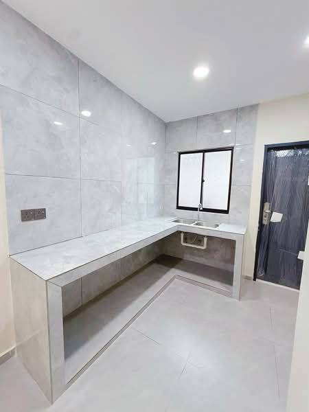 Rumah Teres 2-Tingkat untuk Dijual di Taman Daya (Johor Bahru) - Brandon Khor - PropertyGuru.com.my
