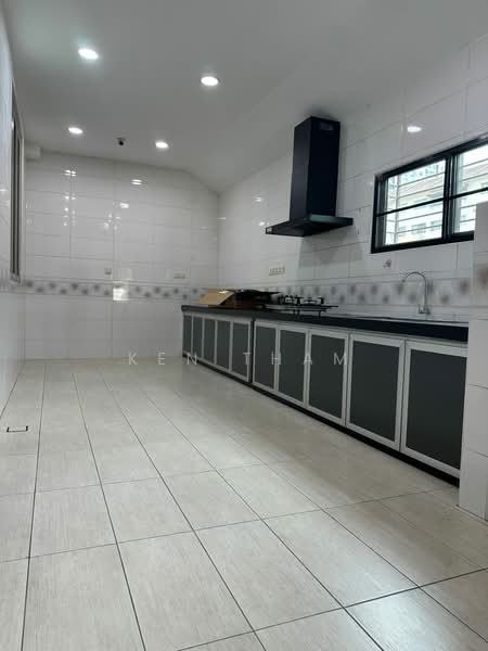 Semi-Detached House for Rent in Taman Bukit Serdang (Seri Kembangan) - Ken Tham - PropertyGuru.com.my