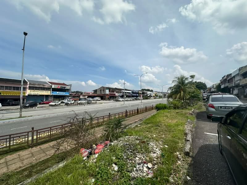 Kedai untuk Disewa di Taman Ungku Tun Aminah (Skudai) - YC Fung - Exterior - PropertyGuru.com.my