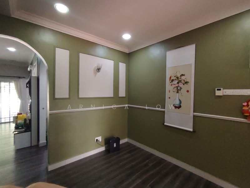 Rumah Teres untuk Disewa di Bandar Putra Permai (Seri Kembangan) - Arnica Low - PropertyGuru.com.my