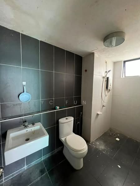 Service Residence for Rent at The Garden Residences - YC Fung - Bathroom - PropertyGuru.com.my