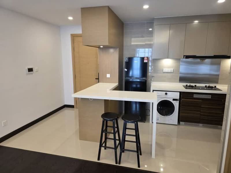 Kondominium untuk Disewa di R&F Princess Cove Phase 2-Seine Region - YC Fung - Kitchen - PropertyGuru.com.my