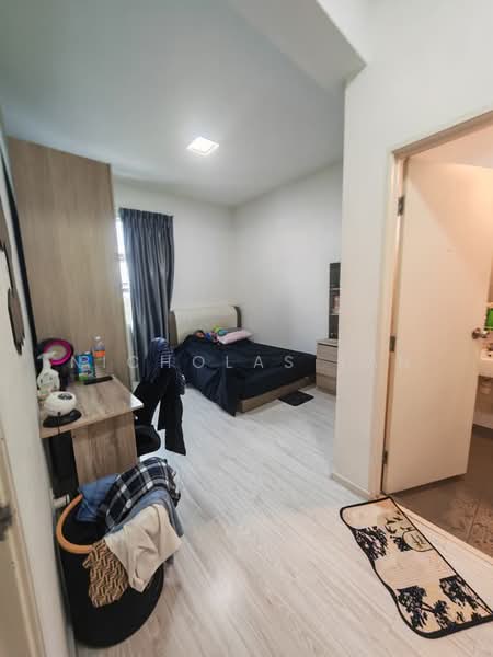 Condominium for Sale at Skyvilla Residences - Nicholas Tan - PropertyGuru.com.my