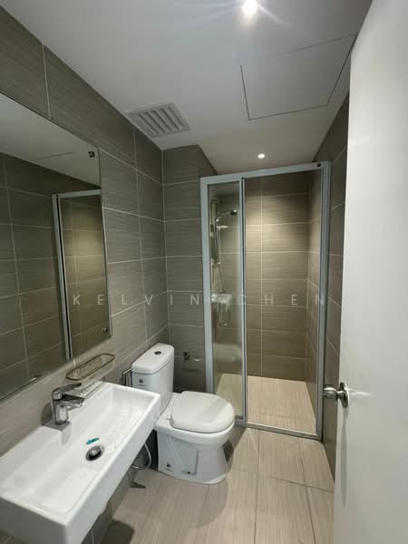 Service Residence for Sale at Serviced Residence @ Fera Residence @ The Quartz WM - Kelvin Chen - Bathroom - PropertyGuru.com.my
