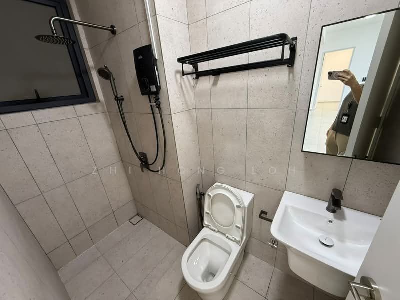 Condominium for Rent at EdgeWood Residences @ SkySanctuary - Zhi Hong Loh - Bathroom - PropertyGuru.com.my
